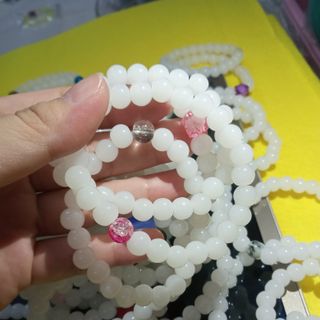 Chuỗi đeo tay đá thạch anh trắng