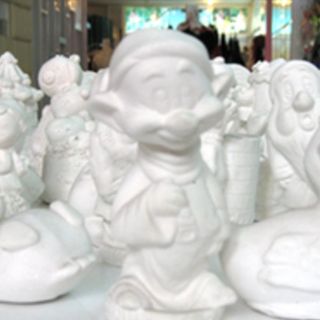 Tượng thạch cao tô màu tranh bút lông, tranh cát