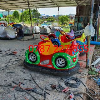 Xe Điện Đụng, Đồ Chơi Công Viên