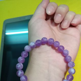 Chuỗi đeo tay mẫu mới màu tím cà