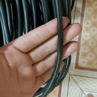 Dây nhôm đen uốn cây