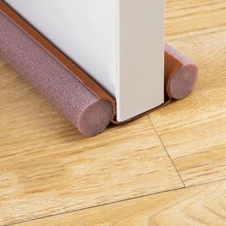 Ron Thanh Nẹp Mút Xốp Nhét Chèn Chân Đáy Khe Hở Cửa dài 95cm dày 2.5cm