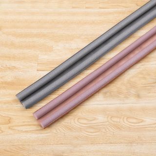 Ron Thanh Nẹp Mút Xốp Nhét Chèn Chân Đáy Khe Hở Cửa Dài 95cm dày 3cm