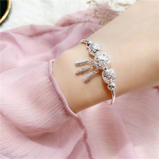 Vòng Tay Nữ Inox (Có Hộp)