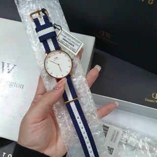 ĐỒNG HỒ DANIEL WELLlNGTON HOT HOT SALE