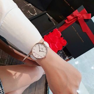 SET ĐỒNG HỒ DA HOA DANIEL WELLlNGTON SIÊU XINH