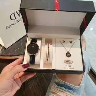 SET ĐỒNG HỒ DANIEL WELLlNGTON DA KÈM TRANG SỨC CAO CẤP