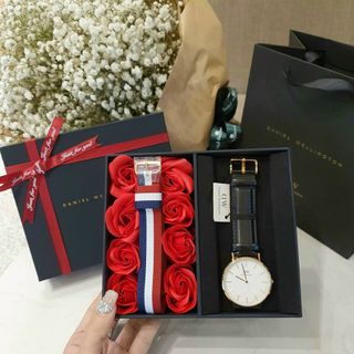SET ĐỒNG HỒ DANIEL WELLlNGTON DA KÈM DÂY CAO CẤP