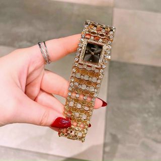 ĐỒNG HỒ GUEESS BẢNG NỮ XINH XINH NEW