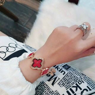 ĐỒNG HỒ LẮC VAN CLEEF NỮ