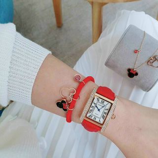 SET ĐỒNG HỒ CARTlER NỮ SIÊU XINH