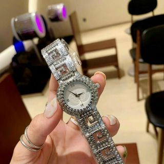 ĐỒNG HỒ VERRSACE NỮ XINH XINH HOT