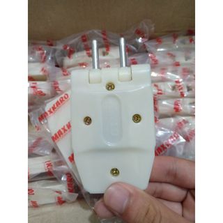 Ổ cắm điện đa năng - Phích chia 1 ra 3 ngã CAO CẤP