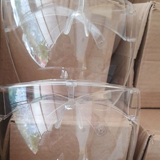 KÍNH CHỐNG GIỌT BẮN COVID- SẴN KHO HÀ NỘI SÀI GÒN, ĐỦ LOẠI- SHIPCOD TOÀN QUỐC