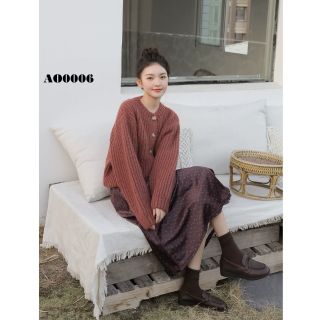 AO0006: cadigan len sợi to, thiết kế basic cổ điển, 2 màu xanh và cam đất, hàng freesize cho 40-55kg, dễ mặc dễ phối đồ, chất len mềm mịn