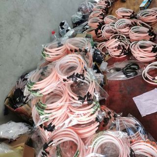 Dưỡng tóc cho bé bé