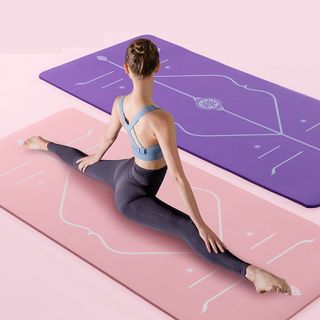 Thảm Yoga Định Tuyến & Không Định Tuyến