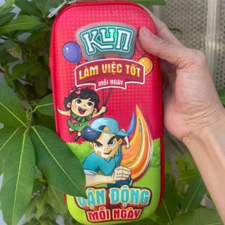 HỘP ĐỰNG BÚT KUN THẬT ĐẸP À