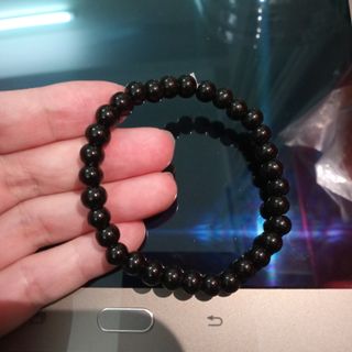 Vòng tay chuỗi đeo tay đá đen