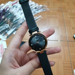 ĐỒNG HỒ DÂY DA NỮ SALE SỐC