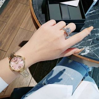 ĐỒNG HỒ VVERSACE NỮ XINH HOT
