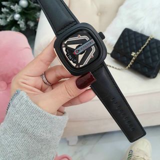 ĐỒNG HỒ SEVEN FRlDAY NAM TRUNG CẤP HOT