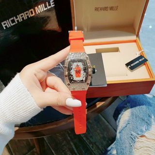 ĐỒNG HỒ RICHARD MILLER TRUG CẤP XINH