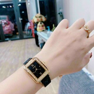 ĐỒNG HỒ GUEESS CHIPU DA NỮ XINH