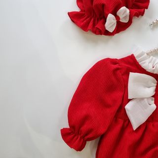 Body nhung tăm đỏ mận bụ bẫm đáng yêu