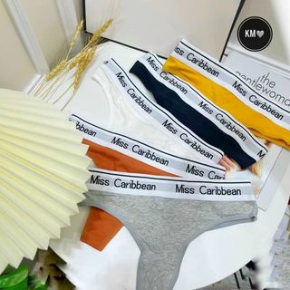 Quần lọt bảng chữ