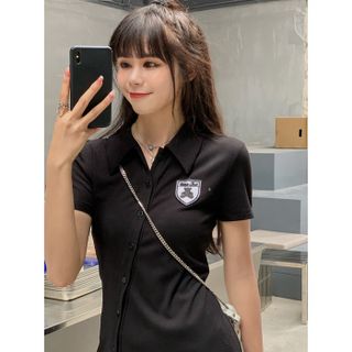 Váy Đầm Polo Dáng Ôm Cúc Lệch Logo Gấu giá sỉ