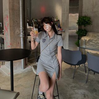 Váy Đầm Polo Dáng Ôm Cúc Lệch Logo Gấu
