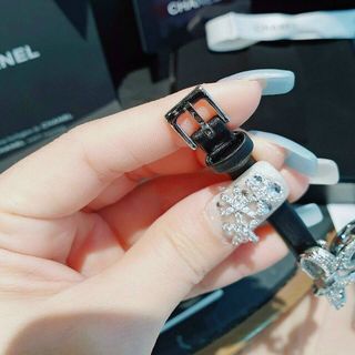 ĐỒNG HỒ TRANG SỨC C.H.A.N.E.L RUBAN SlÊU CẤP