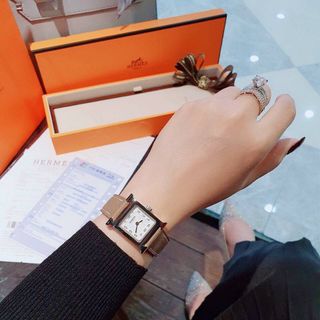 ĐỒNG HỒ HERRMES VIỀN TRƠN MINI NỮ CAO CẤP