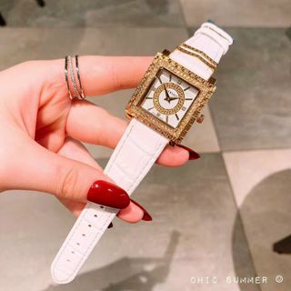 ĐỒNG HỒ VERRSACE VUÔNG NỮ HOT HOT