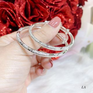 Vòng chạm cho bé