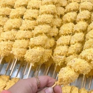 Xúc xích lốc xoáy tẩm bột 500gr
