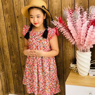 Đầm hoa viền eo tay cánh tiên