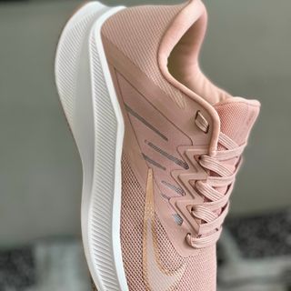 Giày thể thao nữ N ike Quest 3 size 36-39