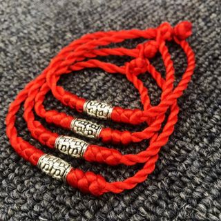 Vòng tay xinh xắn dễ thương mix charm