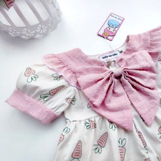 Body cà rốt hồng siêu xinh cho bé đi học đi chơi
