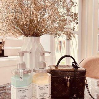 Cặp dầu gội xẢ weilaiya