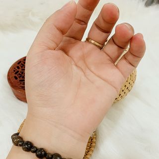 vòng tay mân côi trầm hương