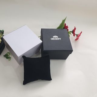 Hộp đồng hồ orient gối nhung