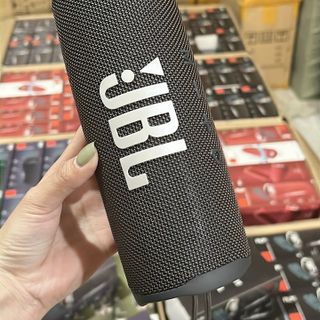 Loa bluetooth Flip6 siêu bass, 4 màu: đen, đỏ, xanh, rằn ri. Bảo hành 6 tháng 1 đổi 1
