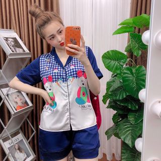 Đồ bộ nữ mặc nhà pijama Satin gấu tại Hồng Đùi
