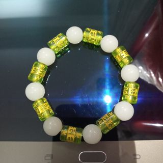 Chuỗi đeo tay mẫu mới đẹp xanh lá mix
