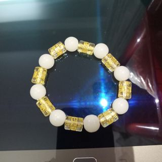 chuỗi đeo tay mẫu mới nhất y hình nha