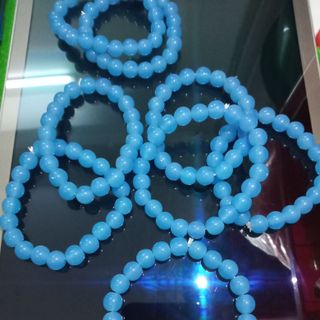 Chuỗi đeo tay mẫu mới 8ly xanh biển
