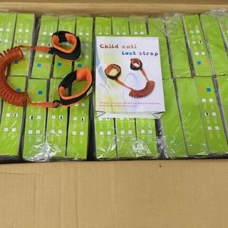 Dây dắt bé không bị lạc